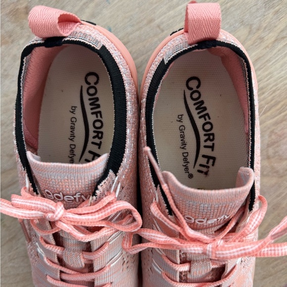 GDEFY By Gravity Defyer Women's PINK Jenni Athletic Shoes Size 8 - Picture 5 of 12